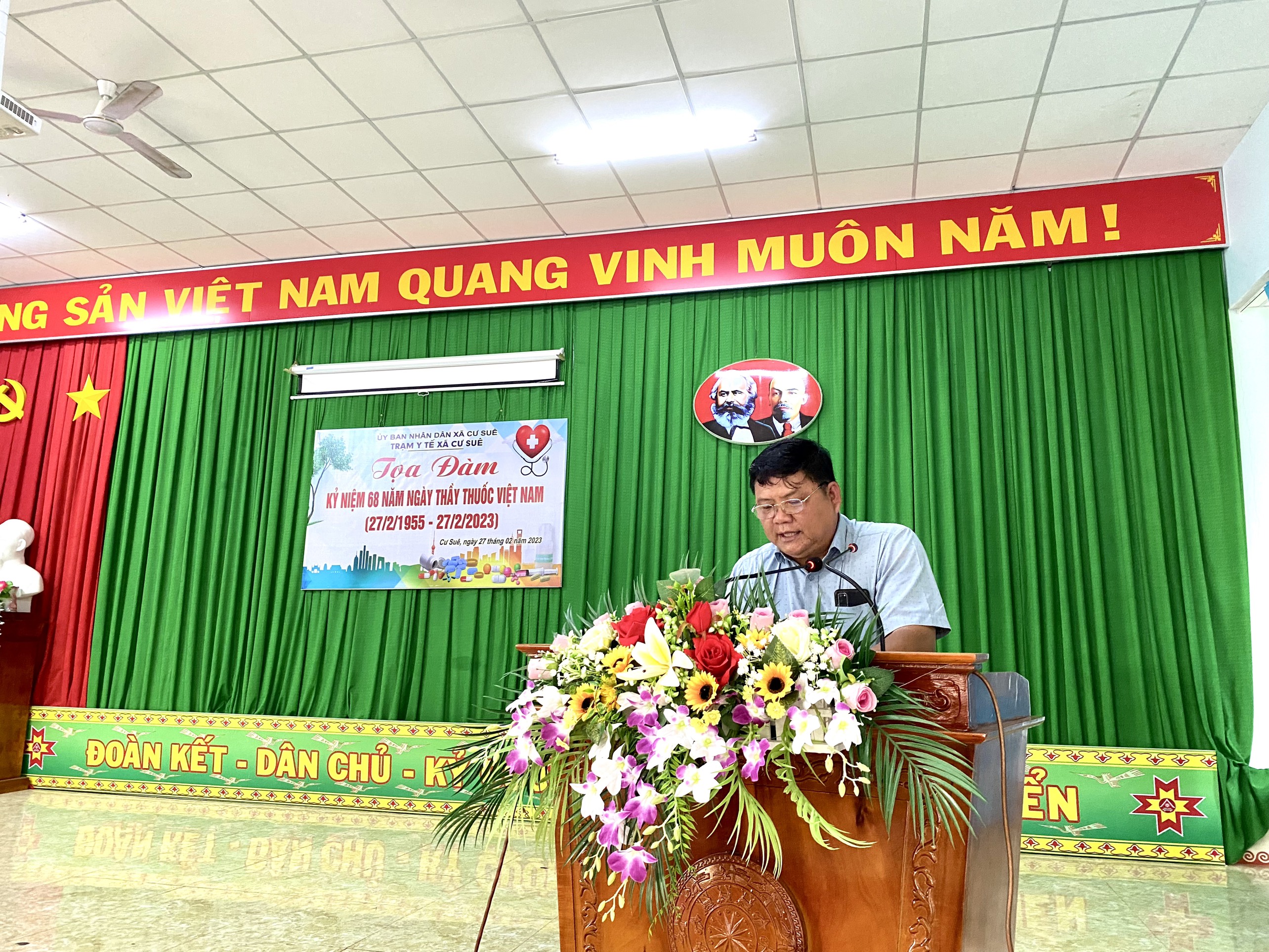68 nam ngay thay thuoc 03